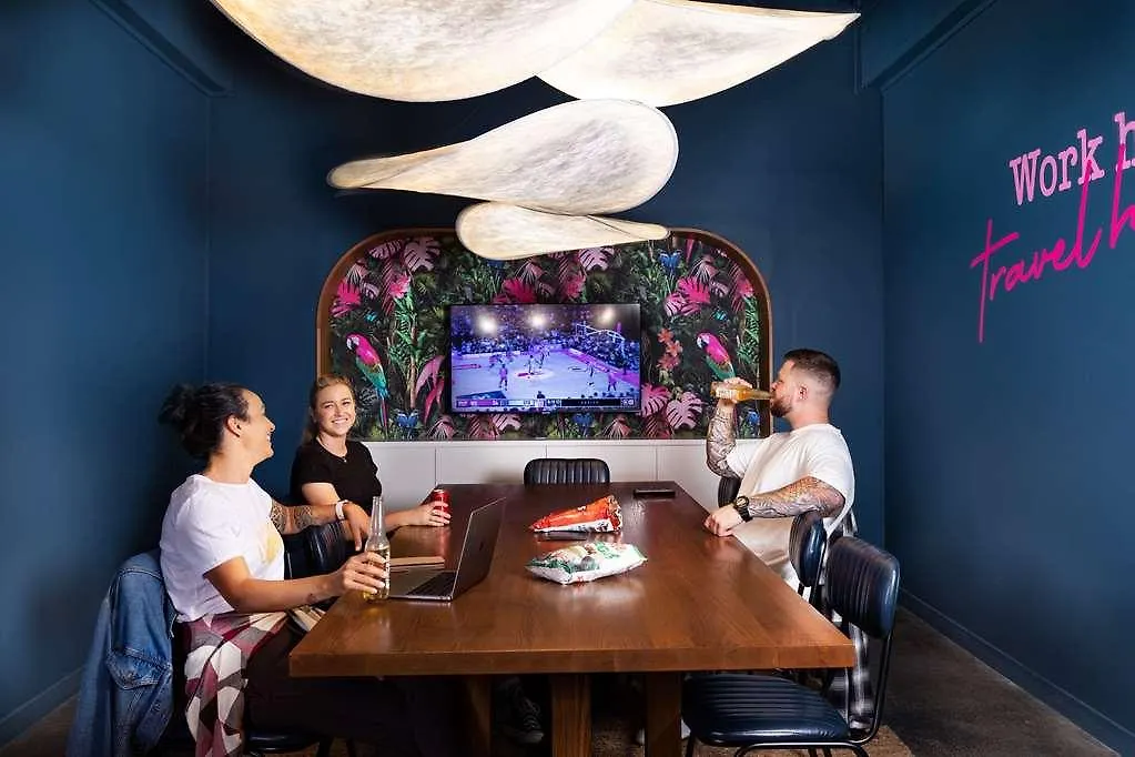 Lylo Auckland Hotel
